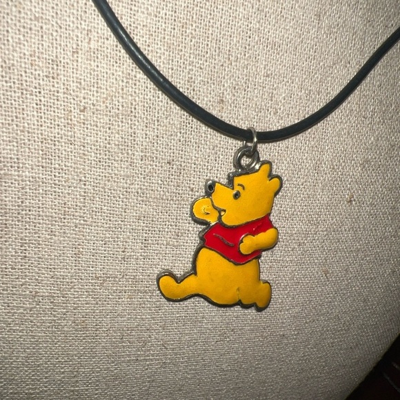 Winnie the Pooh Pendant choker 90s Y2K - Picture 1 of 2